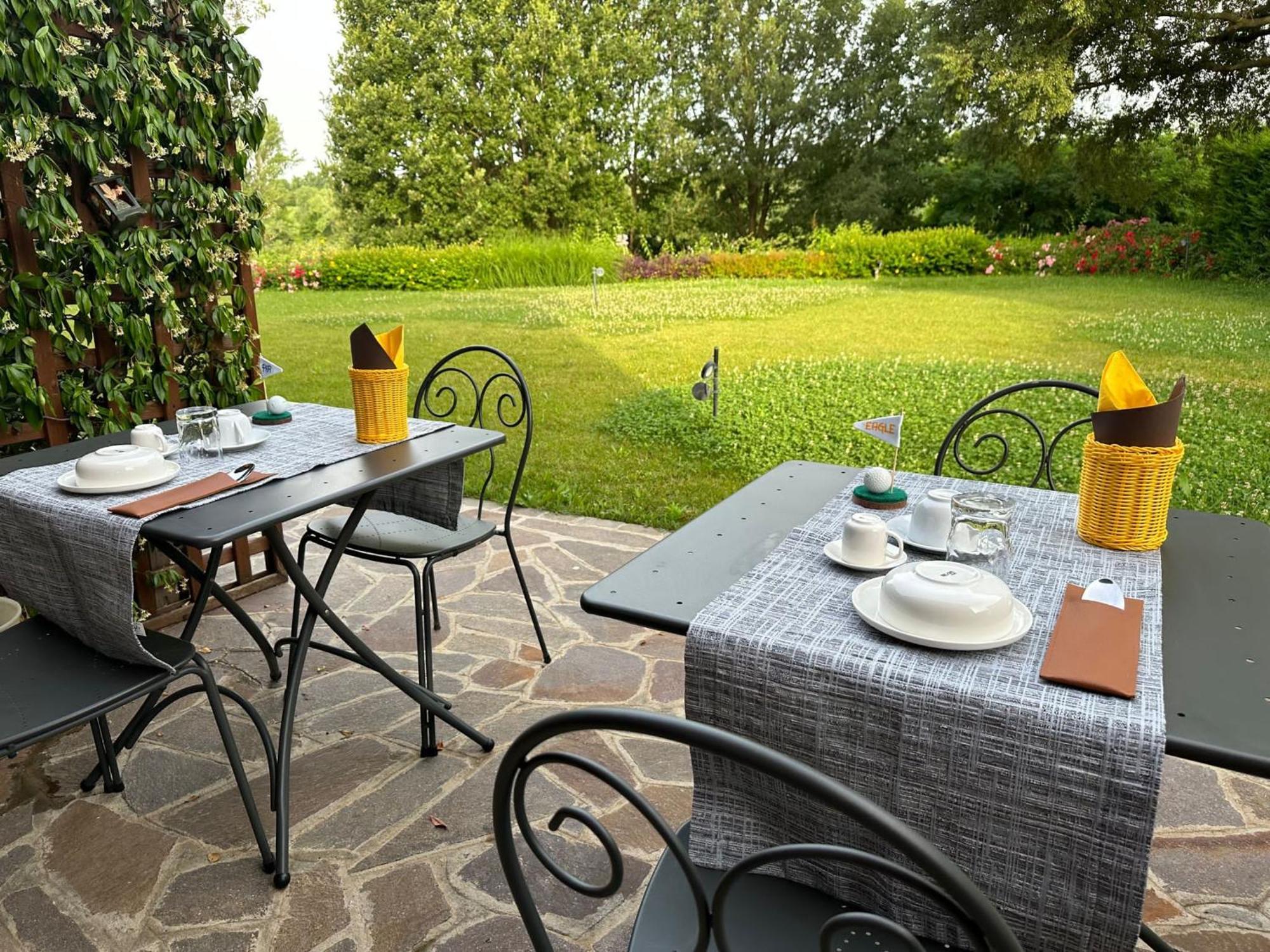 B&B Hole6 카스테나소 외부 사진